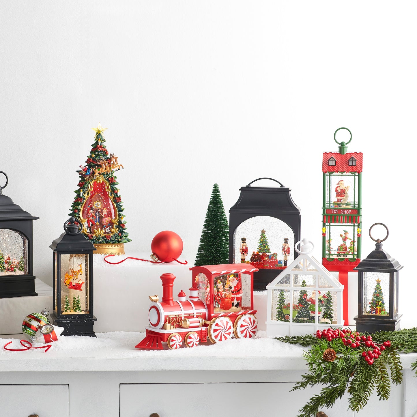 RAZ Imports 9.5" Christmas Tree Musical Lighted Glitter Water Lantern - Includes USB Cord