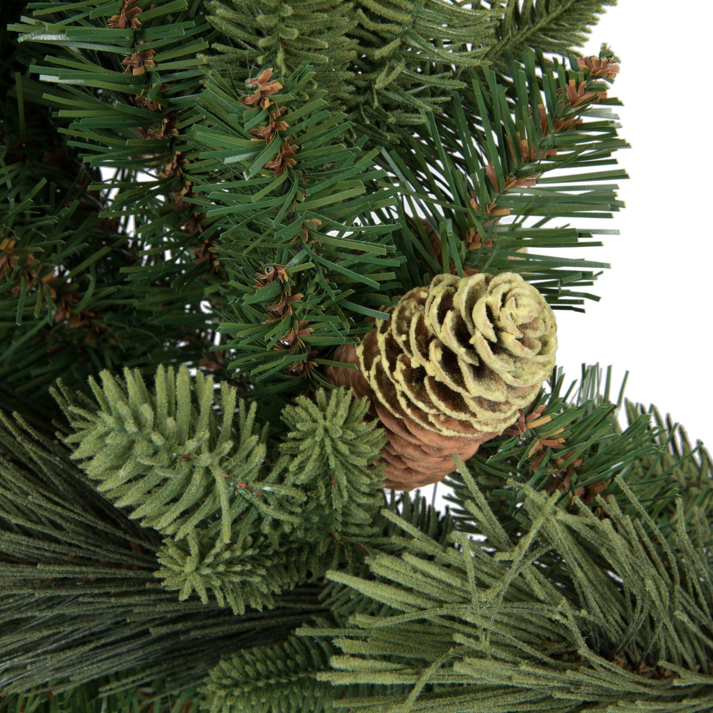 Emerald Mixed Fir Artifical Chrsitmas Wreaths