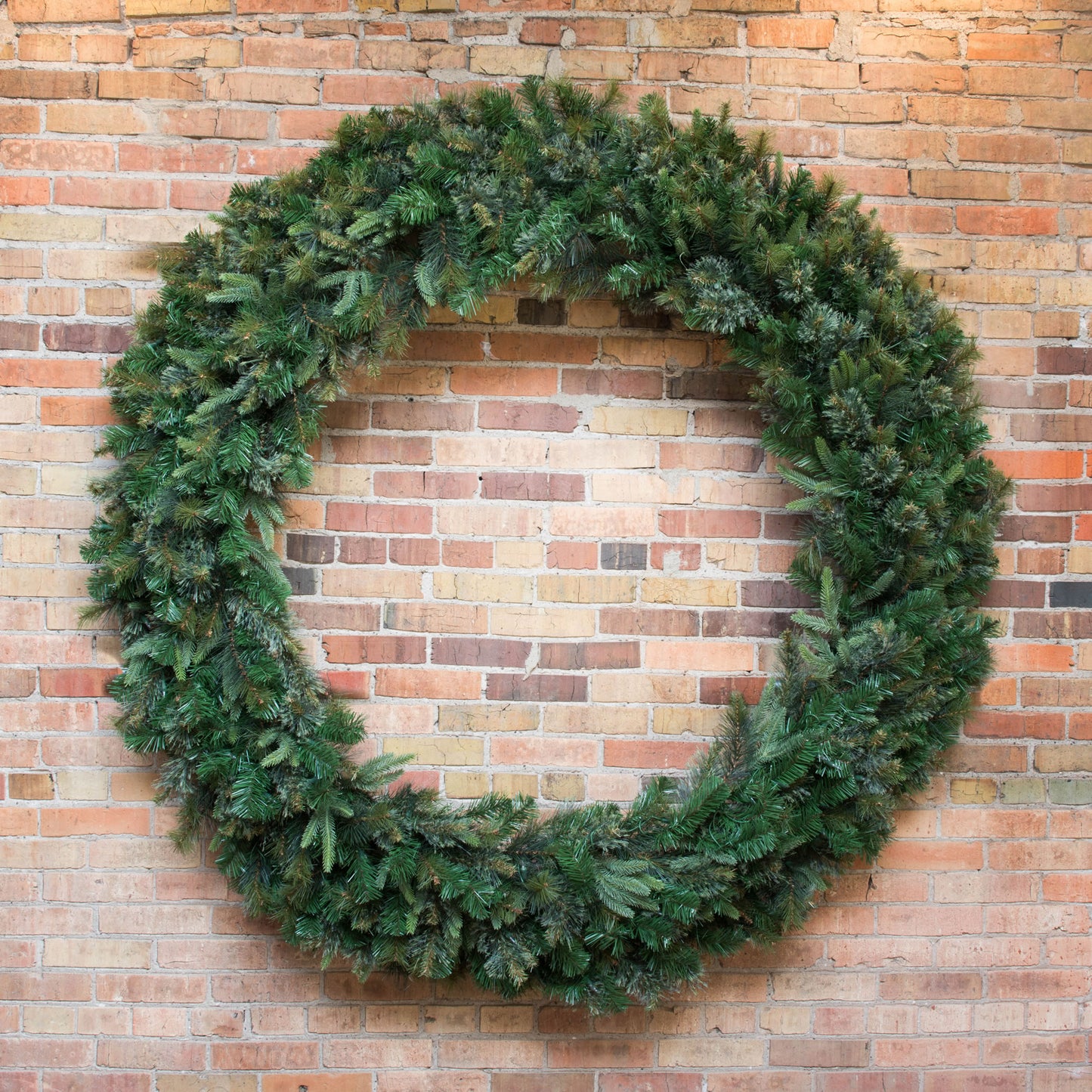 Cashmere Pine Artificial Christmas Wreaths