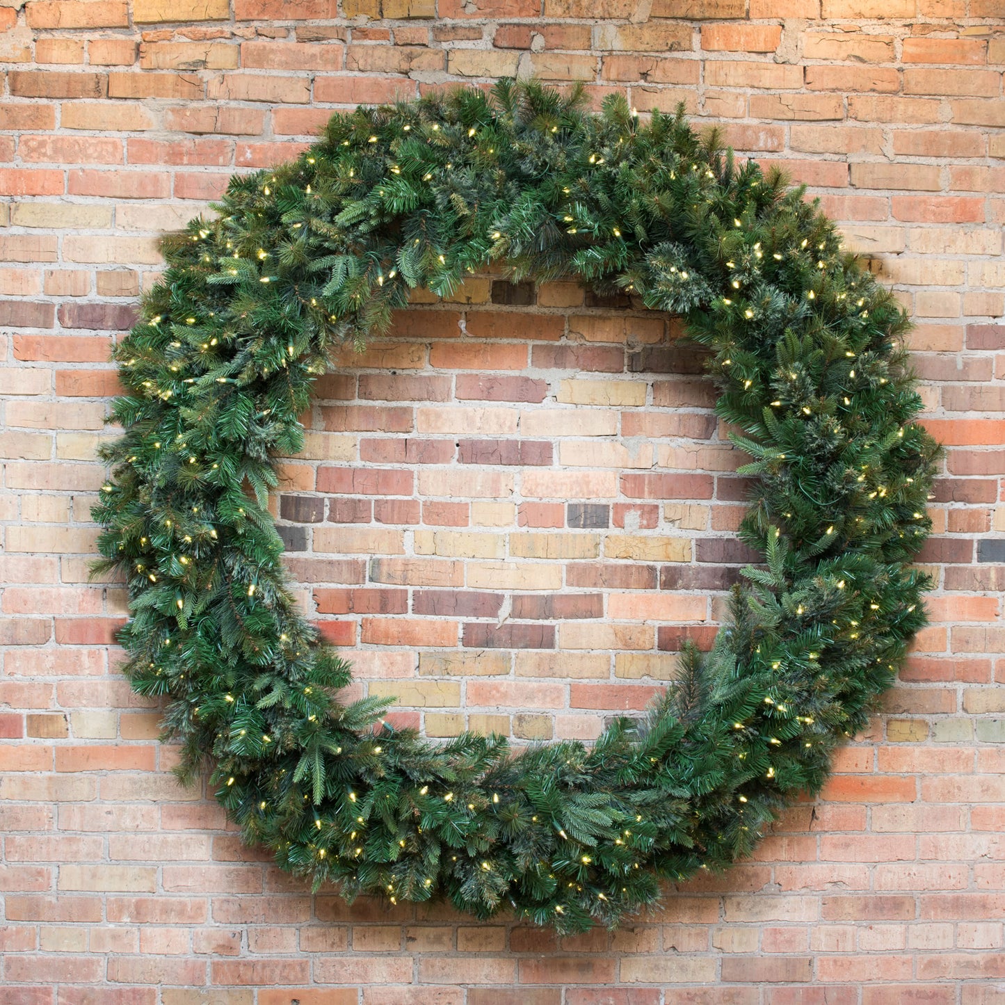 Cashmere Pine Artificial Christmas Wreaths