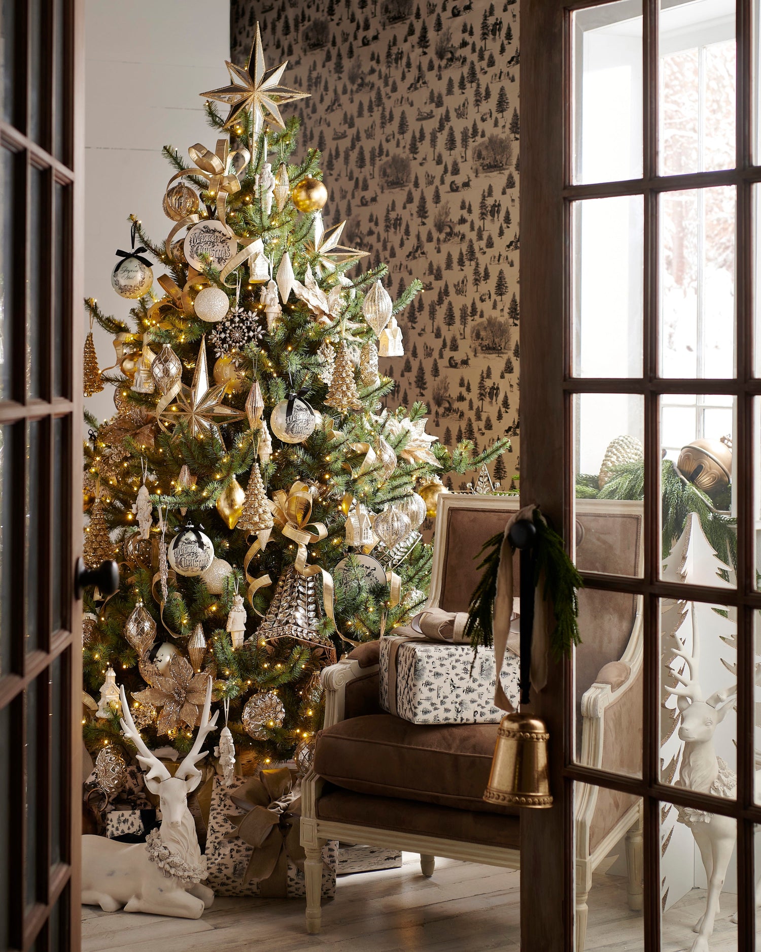 Deck The Halls Collection